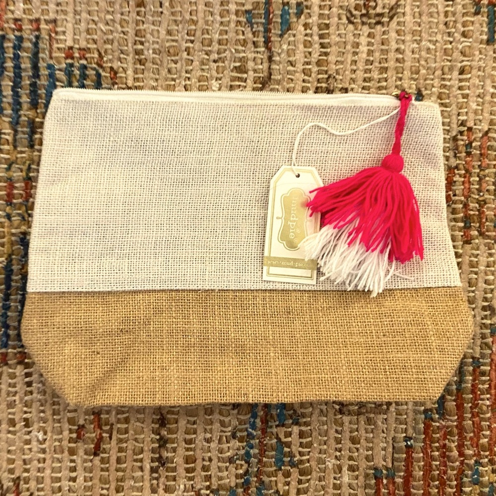 Mud Pie brand accessory bag!
